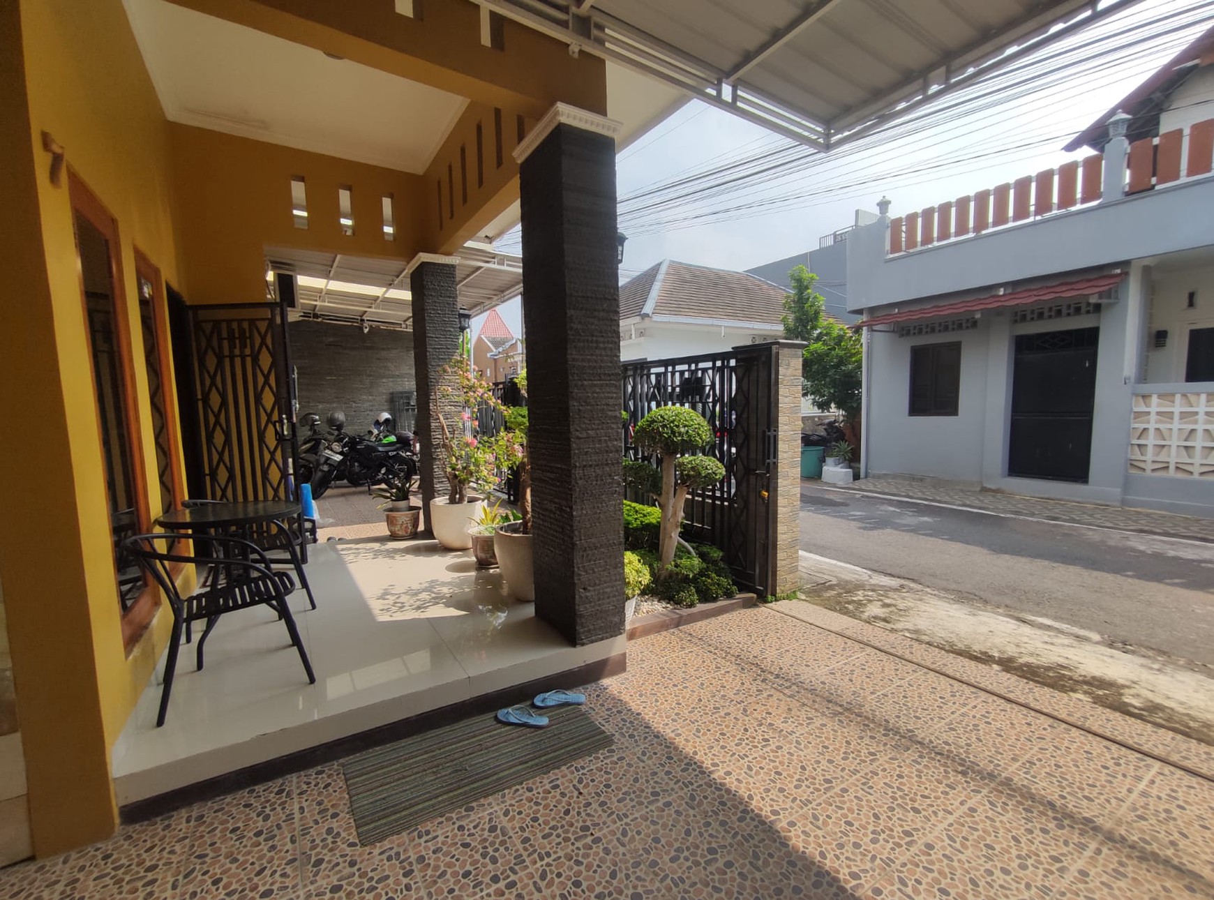 Rumah 3 Kamar Lokasi Strategis, Cocok Untuk Keluarga Di Jambusari, Depok, Sleman