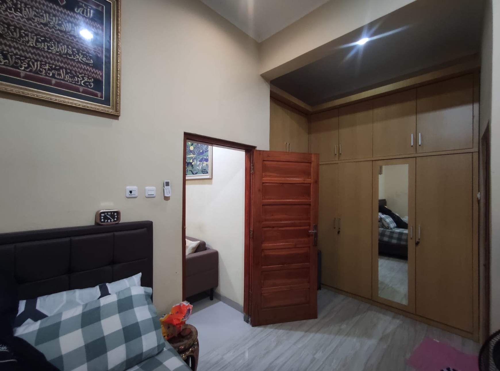 Rumah 3 Kamar Lokasi Strategis, Cocok Untuk Keluarga Di Jambusari, Depok, Sleman