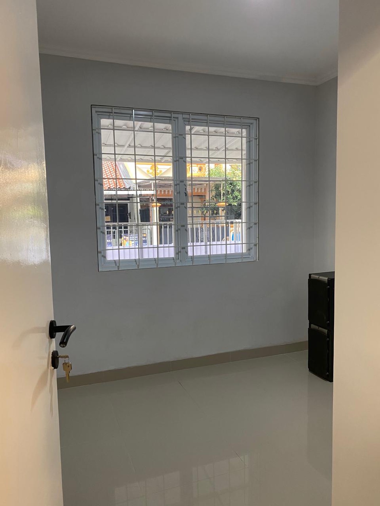 Rumah Minimalis di Modernland Tangerang