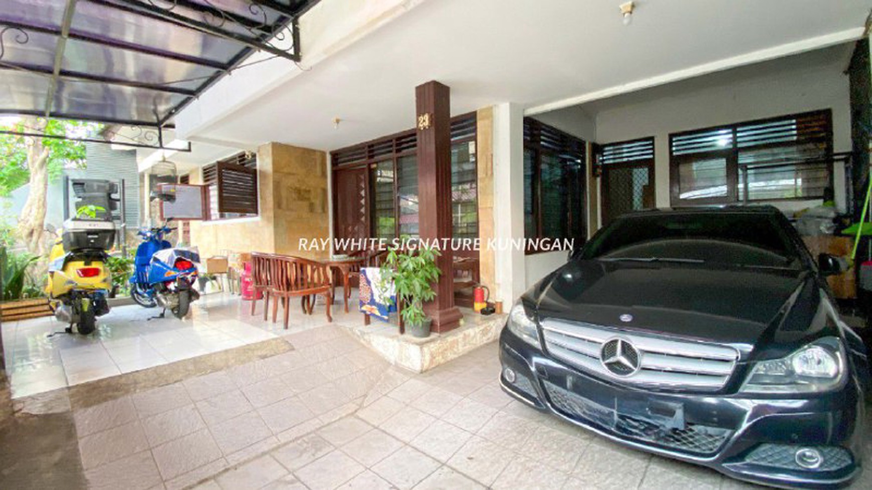Dijual Rumah di Tebet Barat Lokasi Tenang