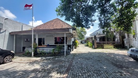 Lahan strategis di raya dr.sutomo jombang dekat RS Muhammadiyah cocok utnuk klinik, hotel, resto atau lainya