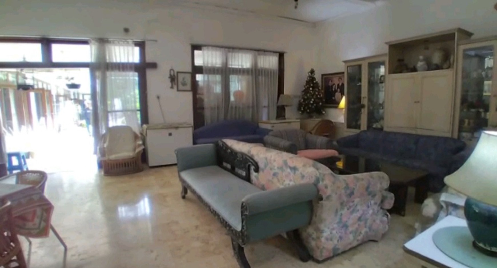 Rumah di Jual di Kertajaya Indah Hanya 18 Juta / m