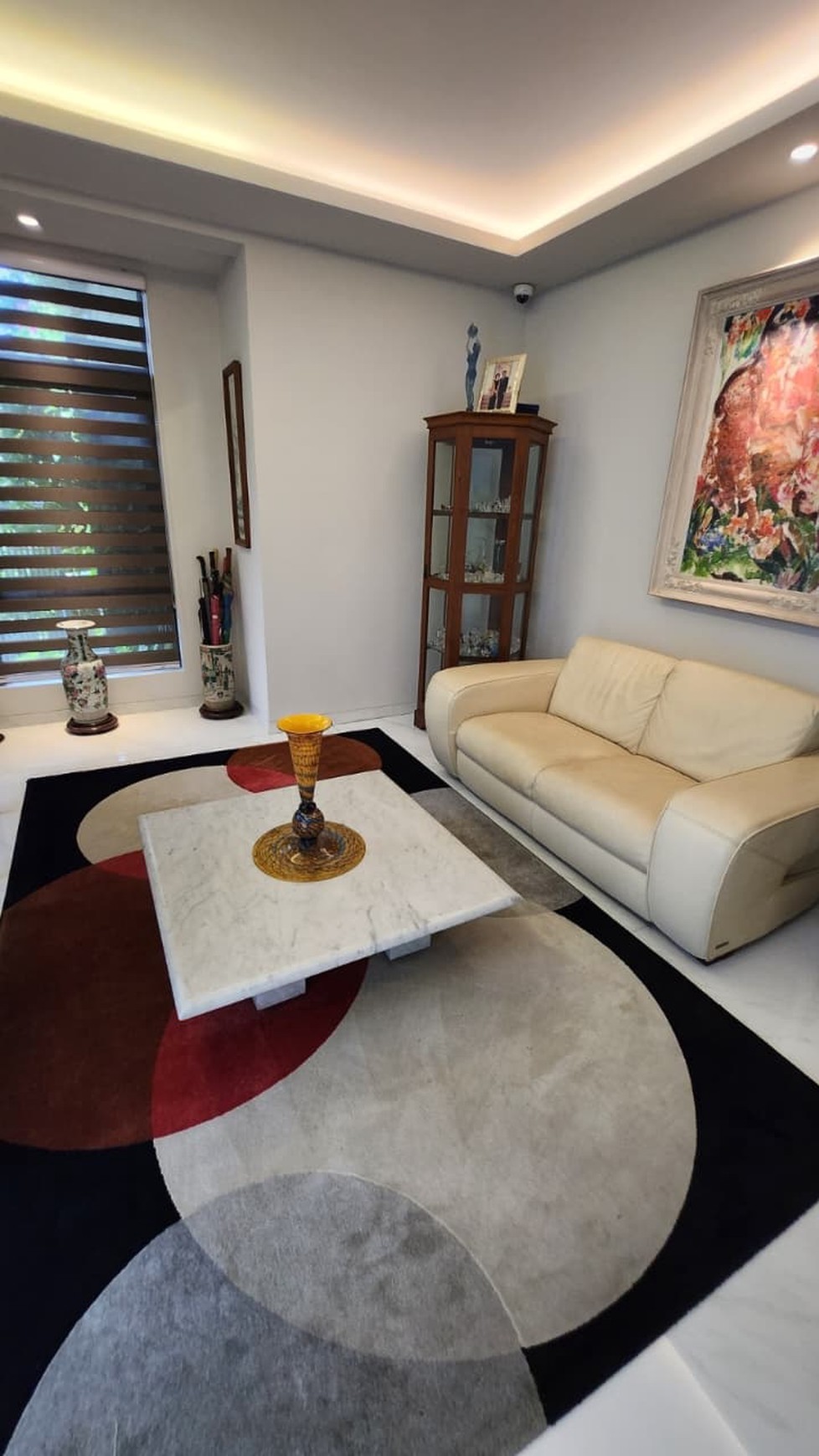 Dijual 780 m2 Rumah Mewah Golf area FULL FURNISHED Mewah plus LIFT  ( Hunian Sekeliling area Golf )  Surabaya Barat