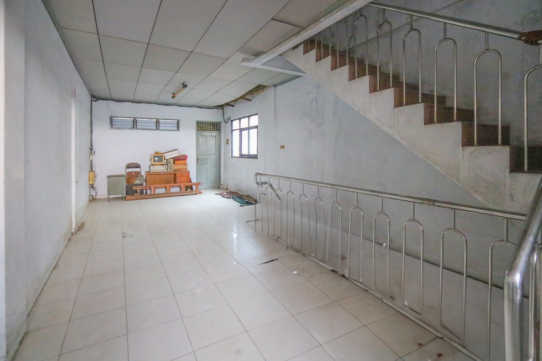 RUKO 3 LANTAI PLUS ROOF TOP, GANDENG 3, LOKASI STRATEGIS, PONDOK KELAPA, KALIMALANG