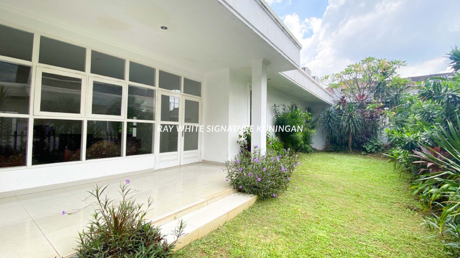 Rumah 2 Kavling di Jl Cipete IX Lokasi Bagus