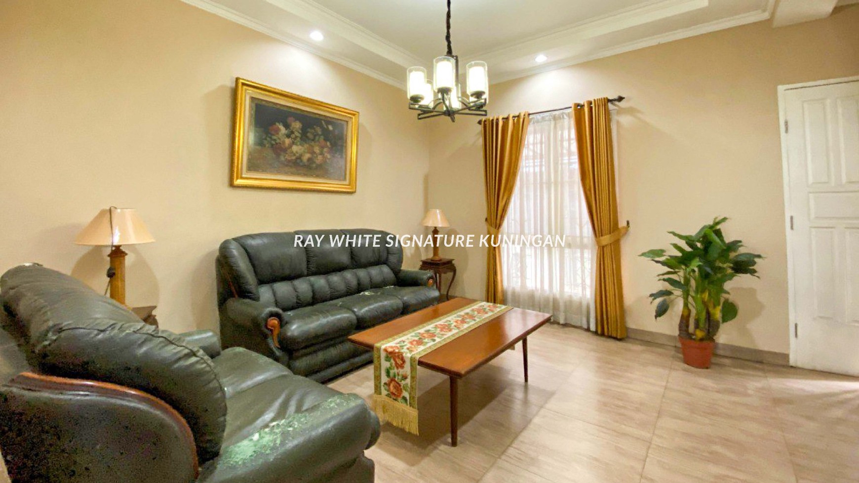 Dijual rumah 1,1/2 di Palbatu