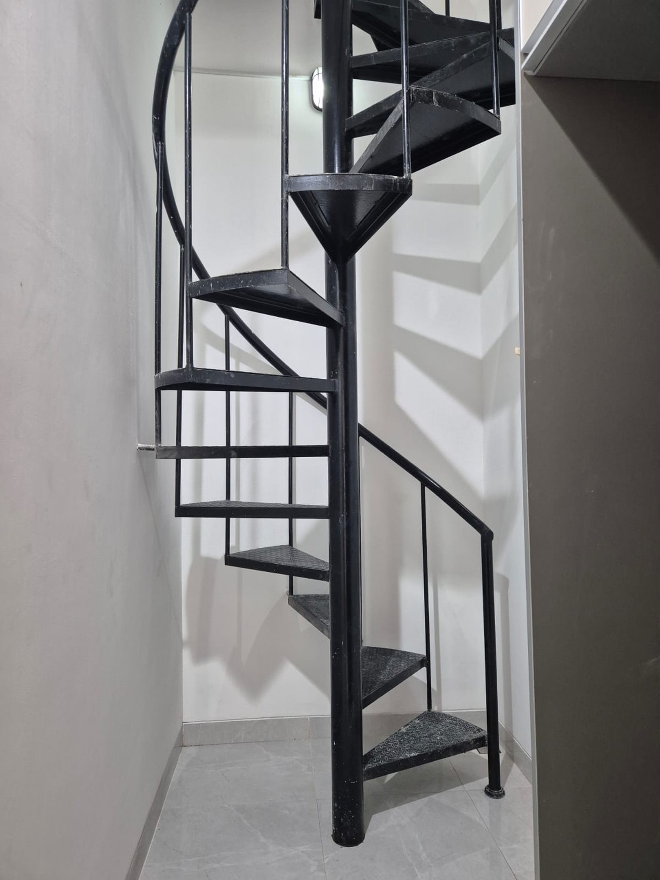 Rumah brand New, Luxury bagus, Kemanan 24 Jam di Bintaro Sektor 9