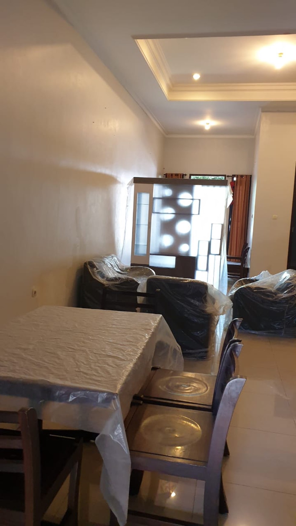 Dijual Rumah Asri Terawat di Komplek Batununggal, Bandung Kota