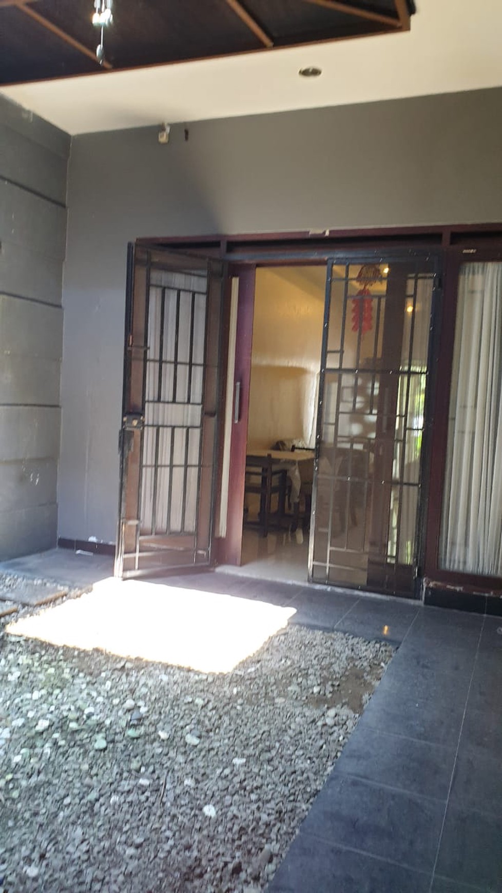 Dijual Rumah Asri Terawat di Komplek Batununggal, Bandung Kota