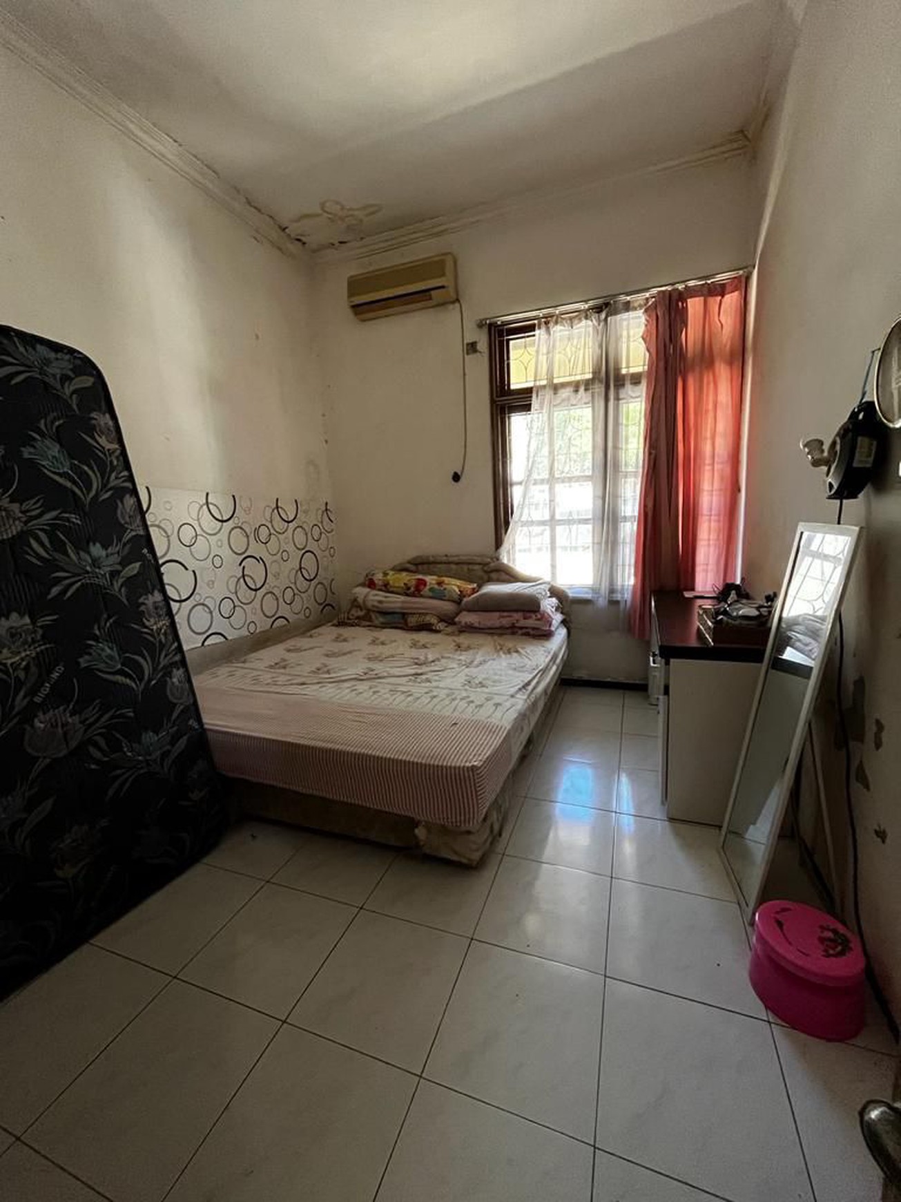 Rumah Dijual Rungkut Surabaya Timur Harga 2 M-an Siap Huni