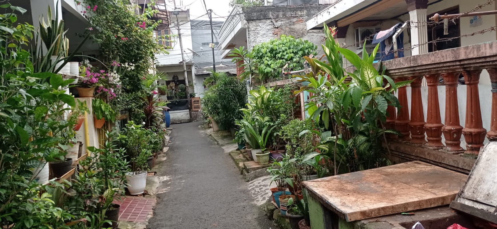 Rumah Siap Huni Di Menteng Dalam, Cocok Dijadikan Kos2an, Dan Hanya 5 Menit Ke Mall KOKAS