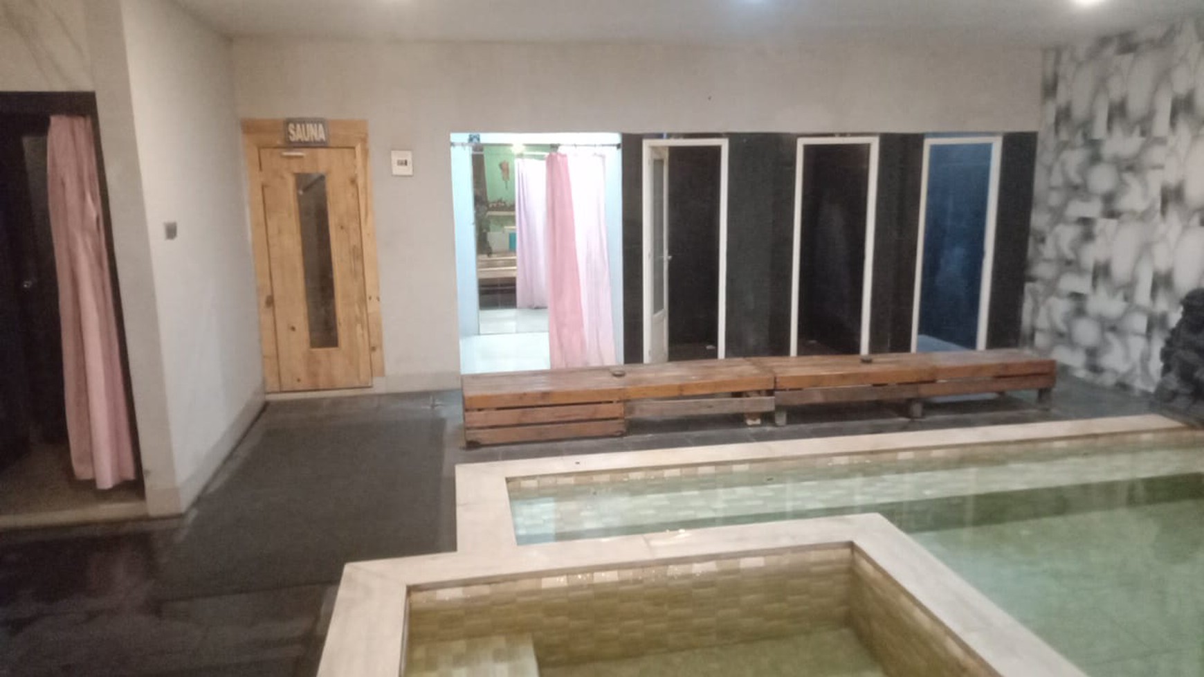 SPA MESSAGE LOKASI DITENGAH KOTA STRATEGIS