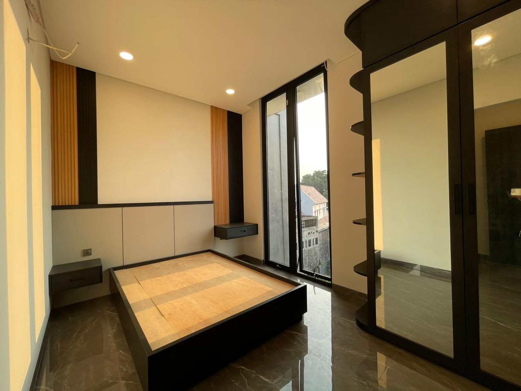 Dijual rumah brand new dan mewah di Cilandak