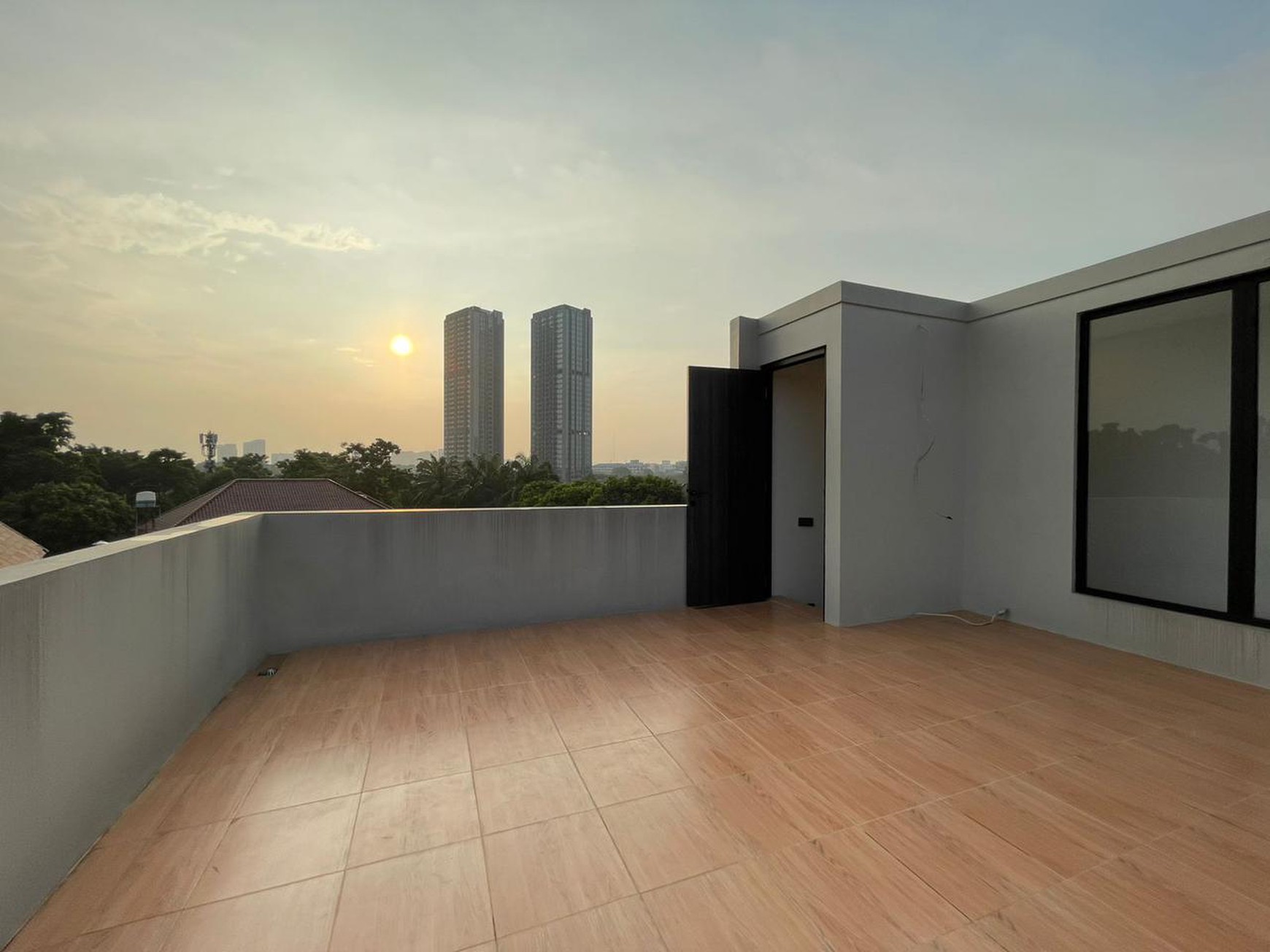 Dijual rumah brand new dan mewah di Cilandak