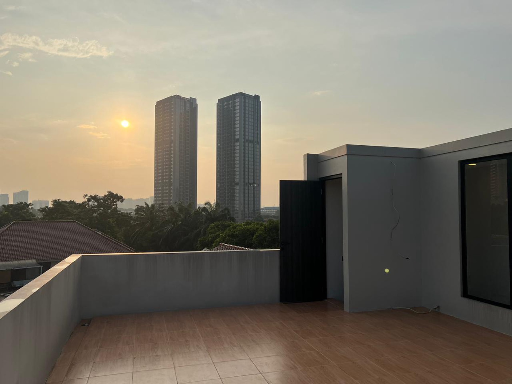 Dijual rumah Brand New dan mewah di Cilandak