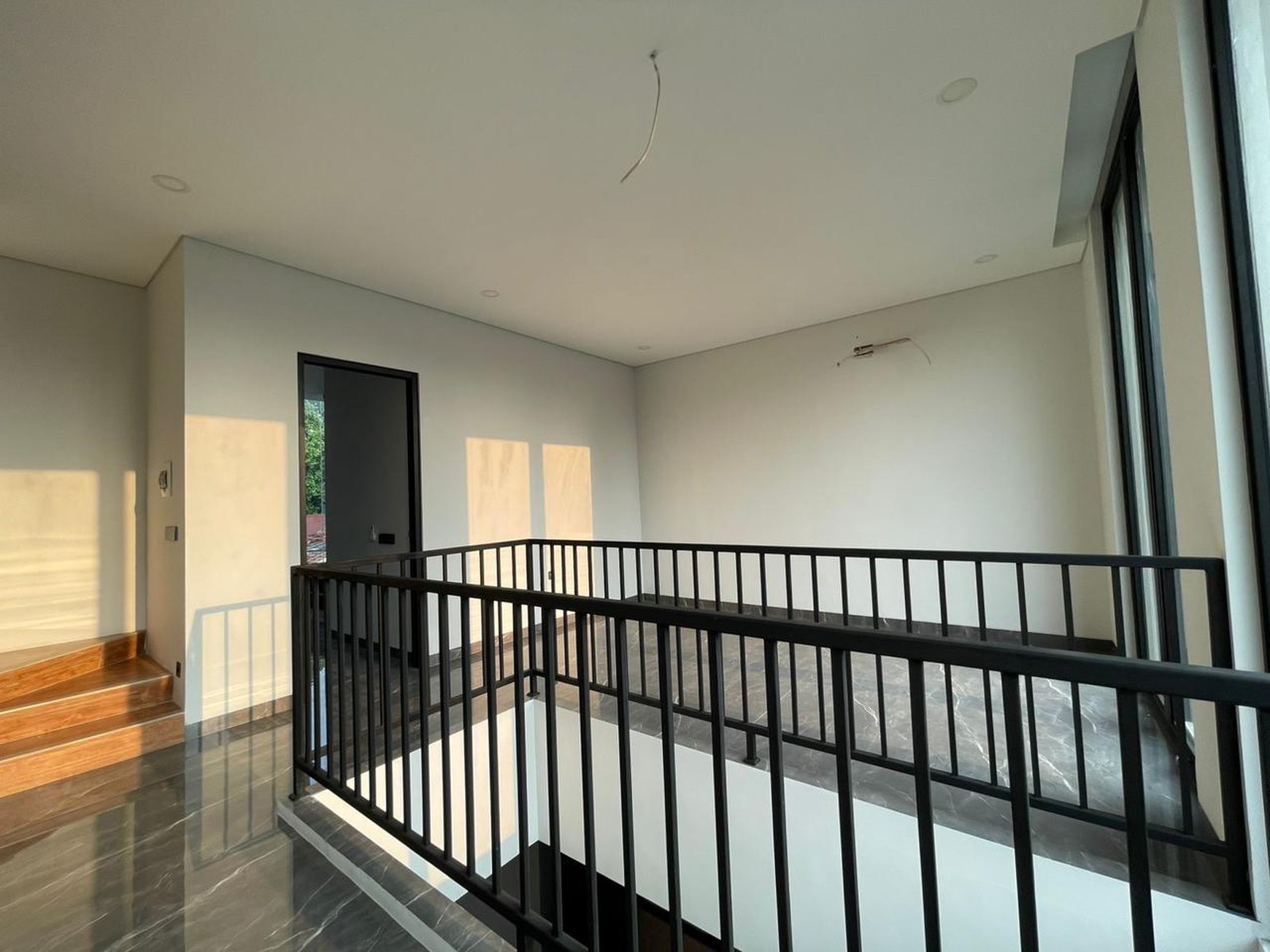 Dijual rumah Brand New dan mewah di Cilandak