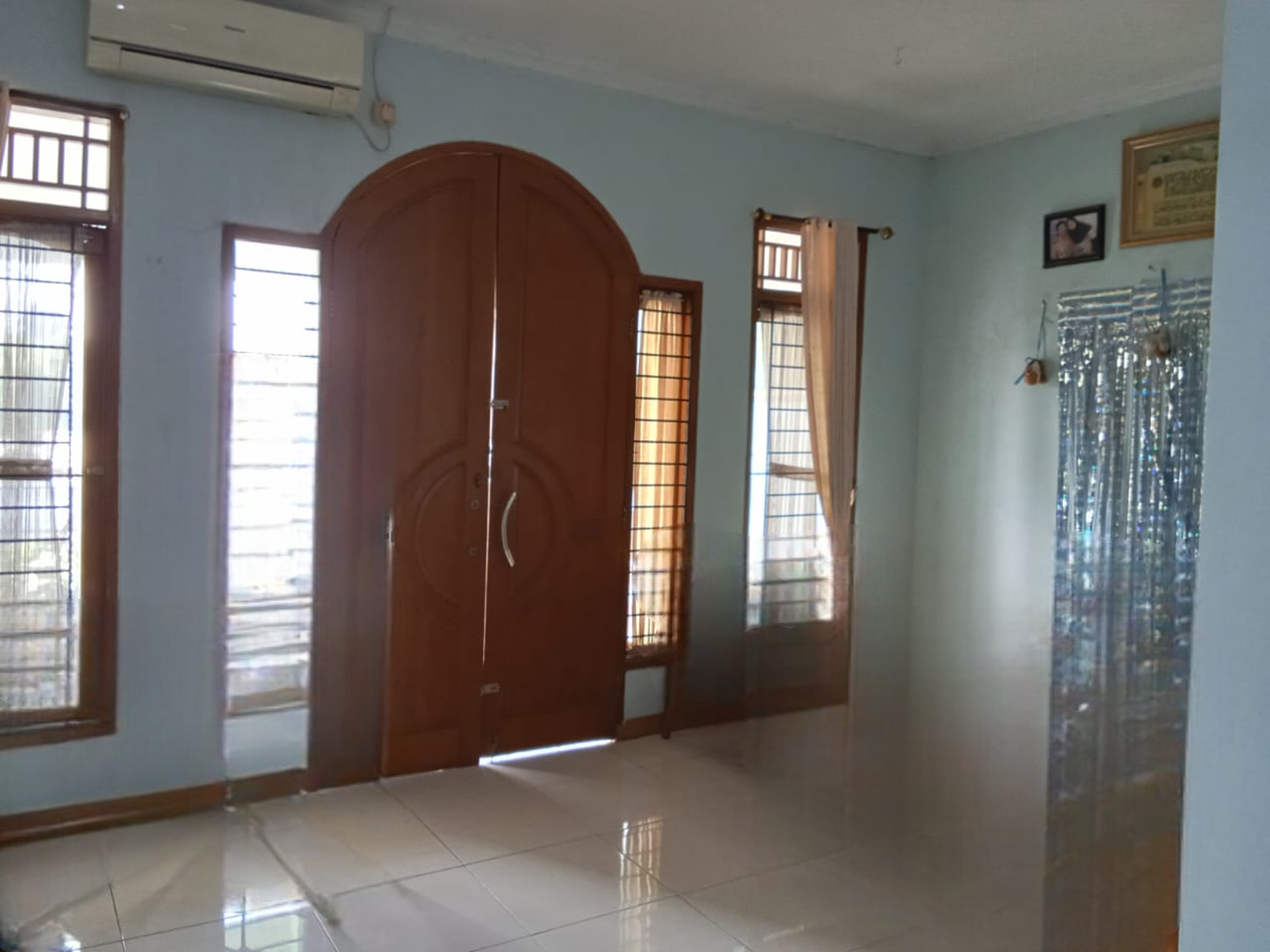 Dijual rumah murah di Lebak Bulus