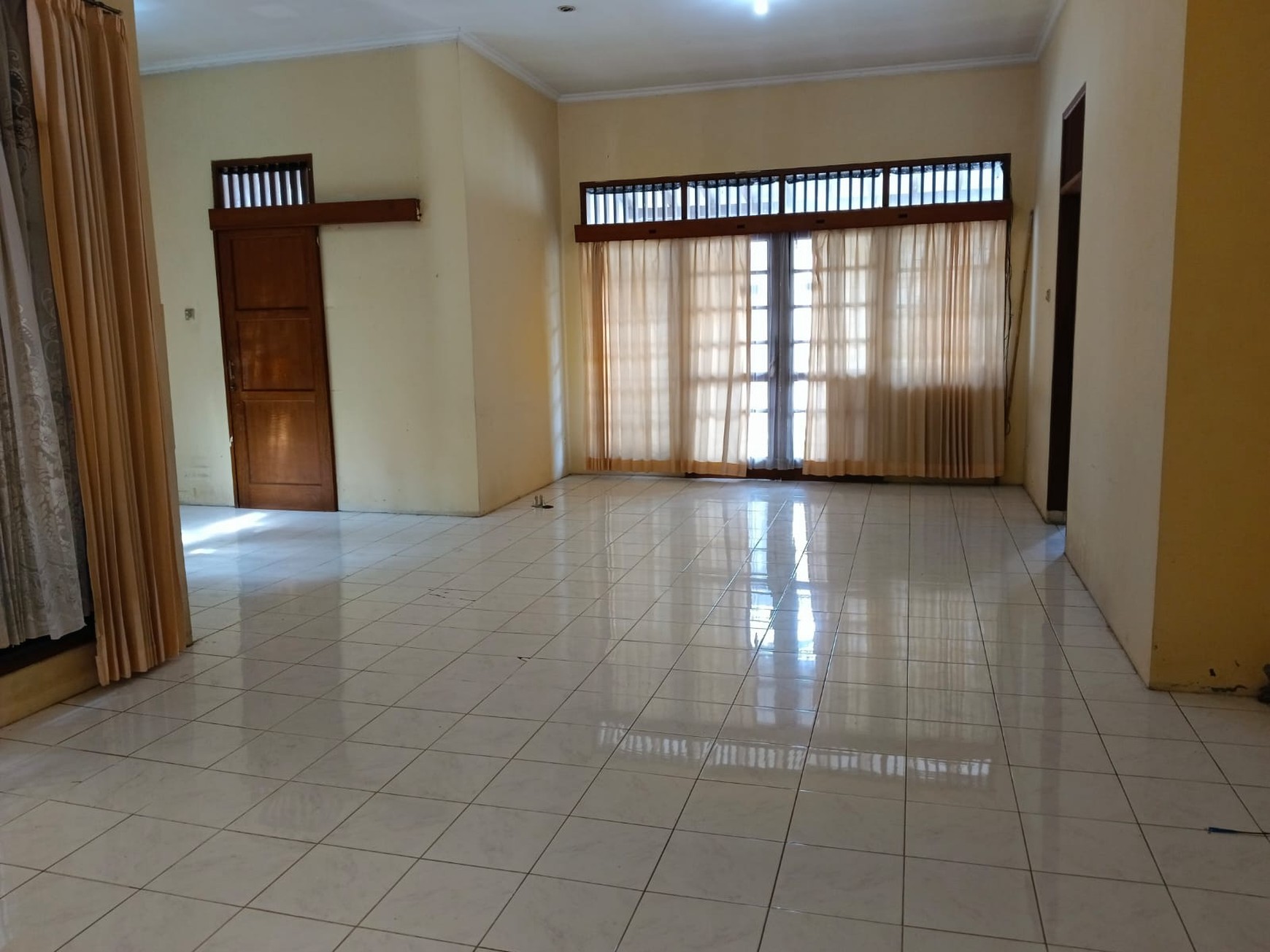 Rumah di Citra Green Garden Cikutra dekat Universitas Widyatama