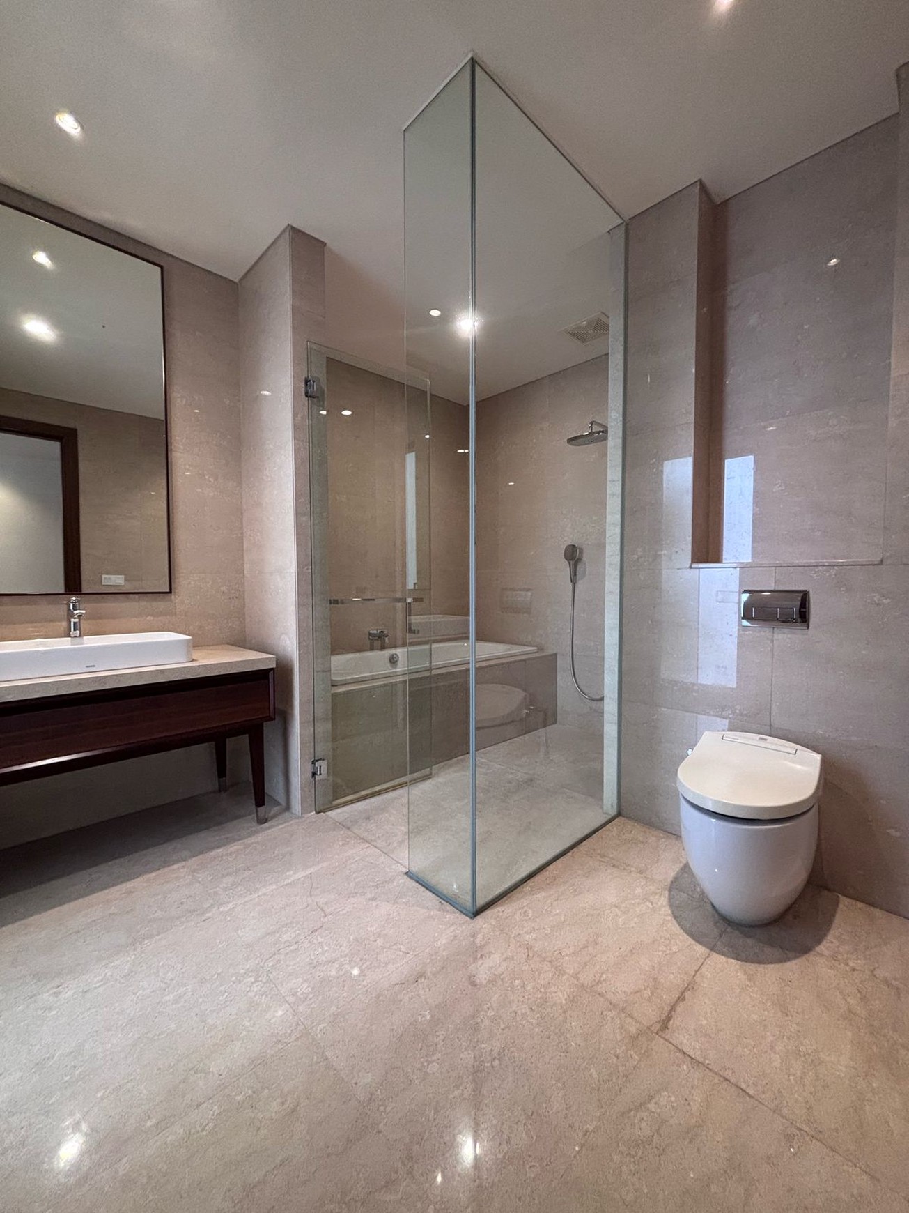 For Sale - Rent Pakubuwono Spring 2beds Furnished High Floor Best View