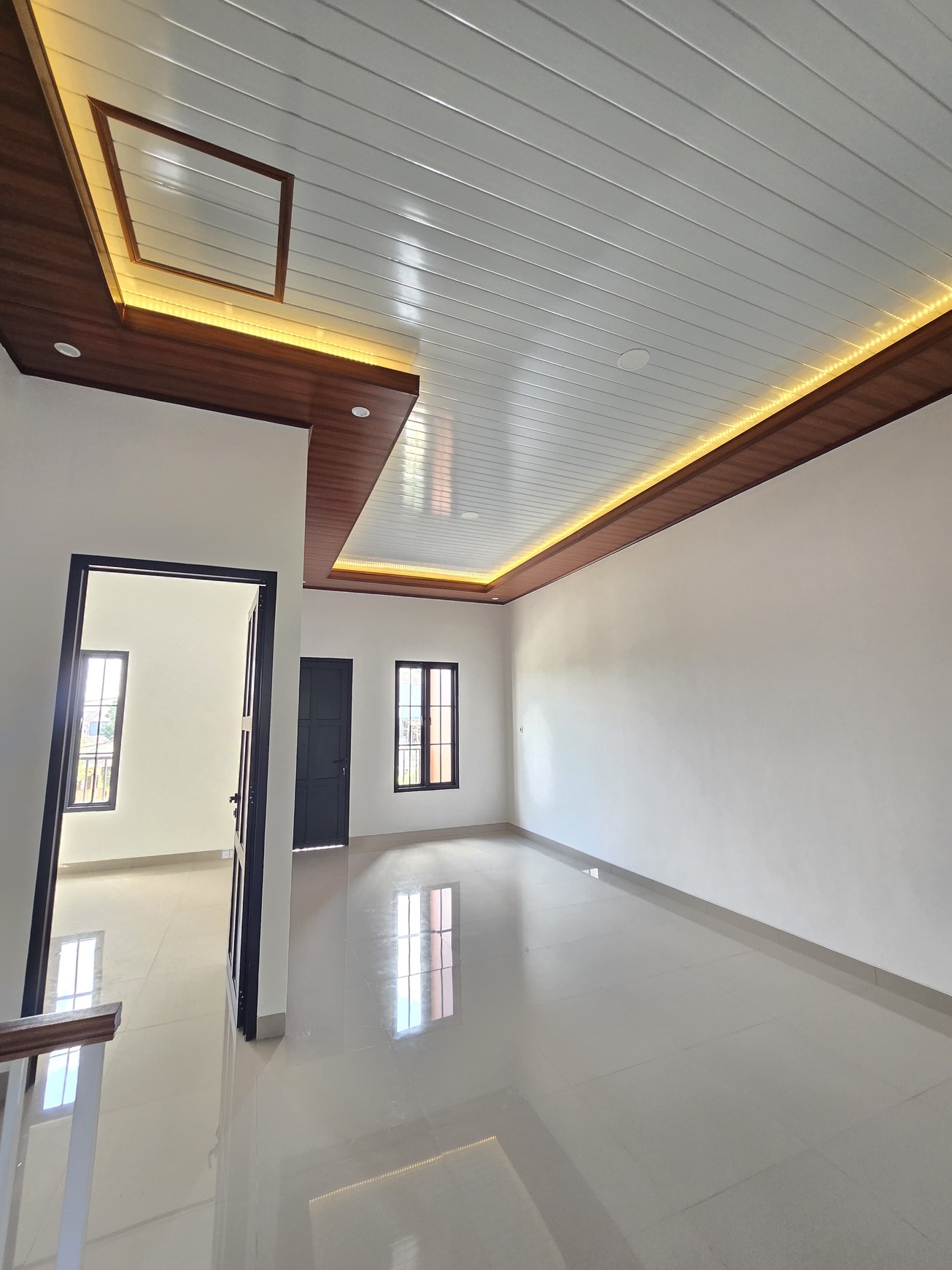 Flash Sale. Rumah bagus Bumi Puspitek Asri, Pagedangan
