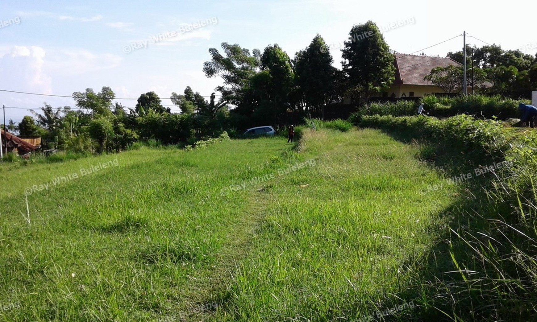 VERY WELL LOCATED LAND IN KAYUPUTIH