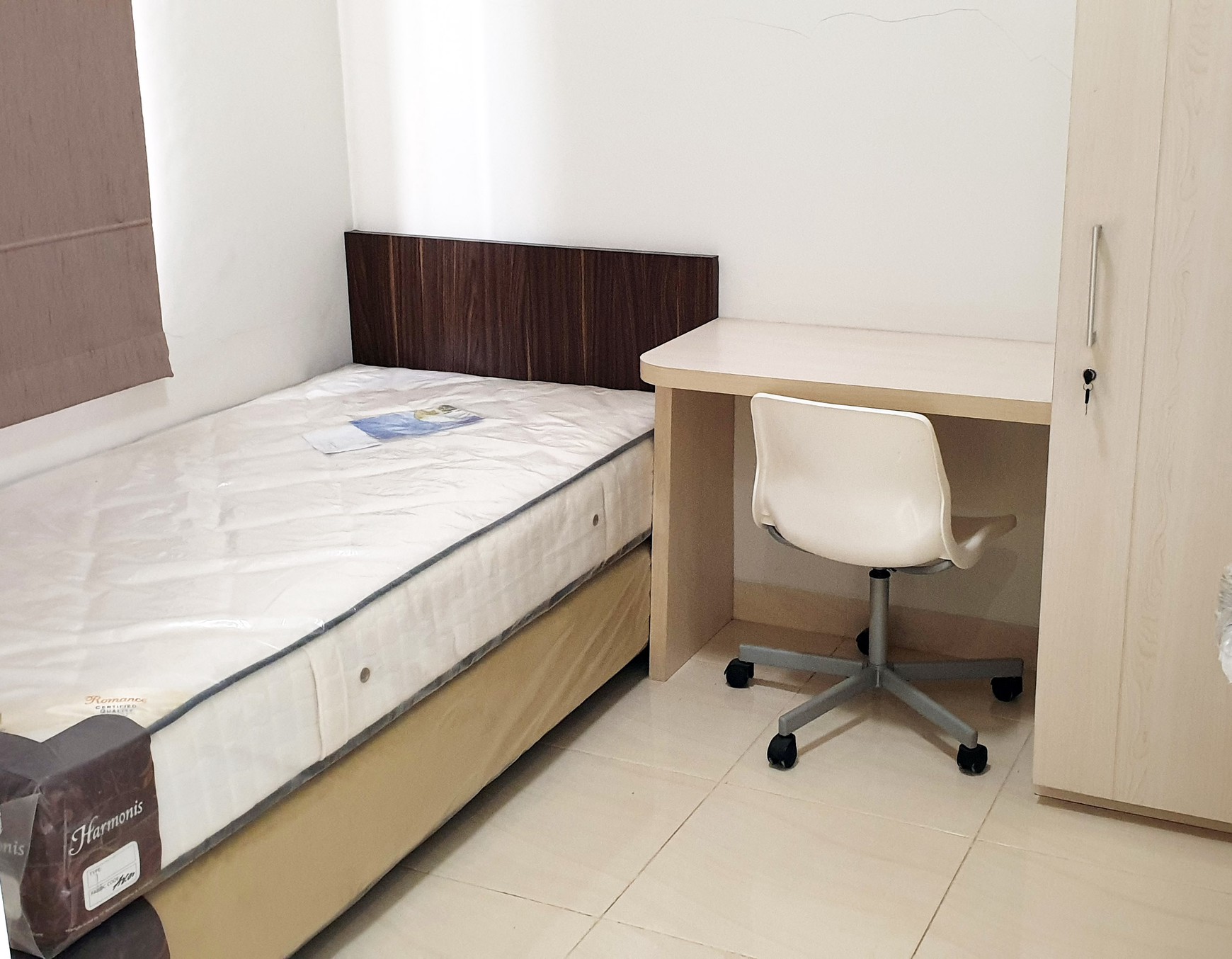 DISEWAKAN Rumah Bagus dan Murah di Cluster Azura, Vanya Park, BSD City