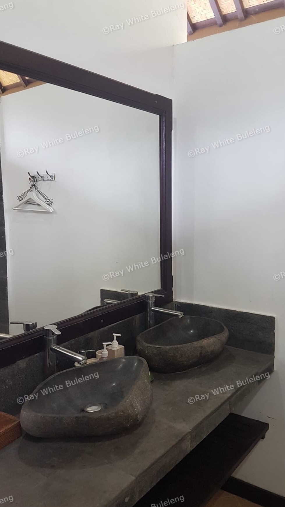 Lovely villa for sale in Pemuteran