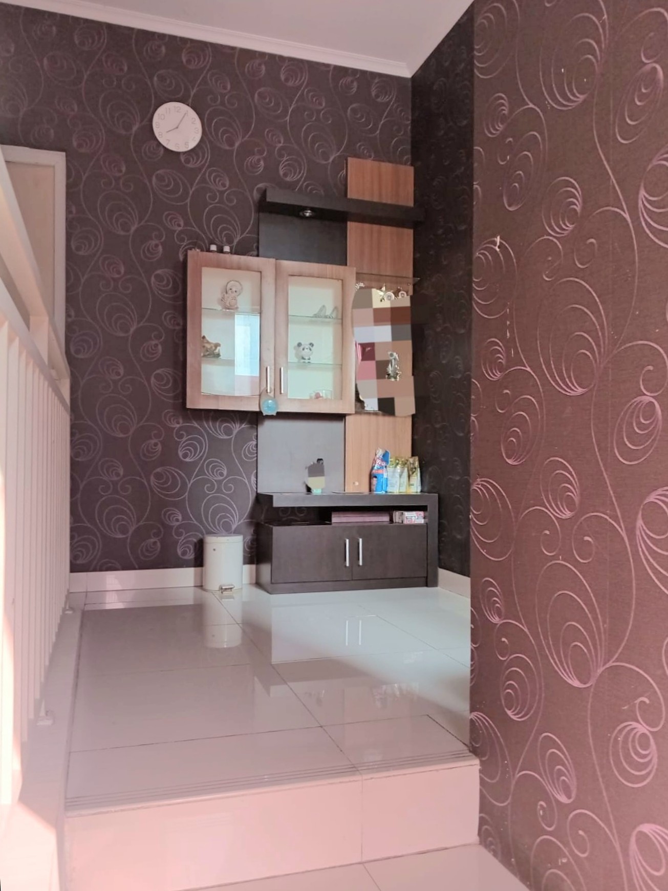 Rumah Imperial Gading, Cluster Saint Peter. Aman-nyaman-modern-minimalis