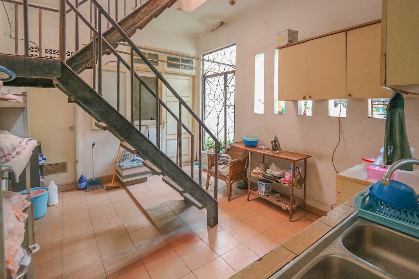 RUMAH DALAM CLUSTER ASRI & NYAMAN DI LEGENDA WISATA, CIBUBUR, AKSES MUDAH KE KOTA WISATA, SENTUL CITY