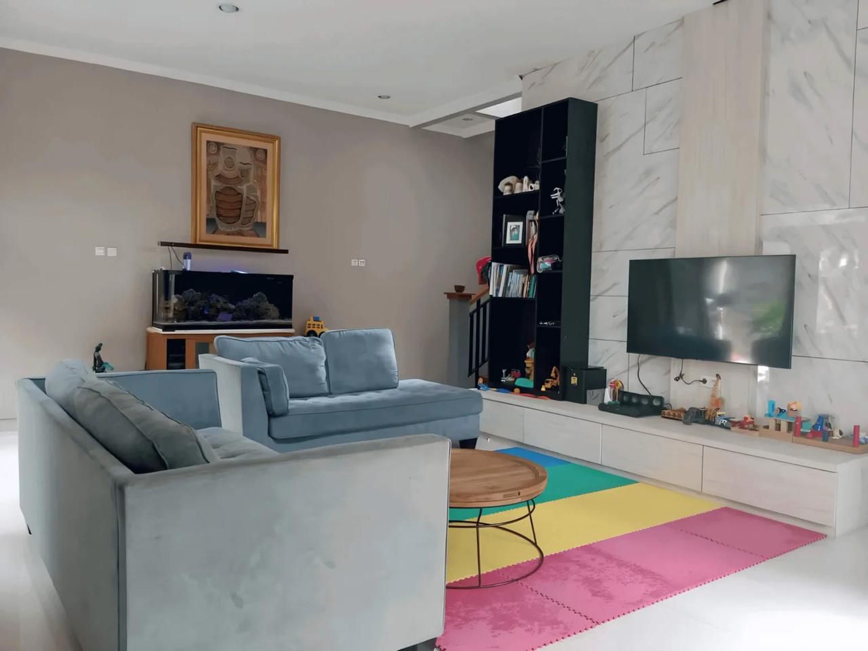 Rumah Mewah Semi Furnish DalamPerum Taman Palagan Asri Ngaglik Sleman