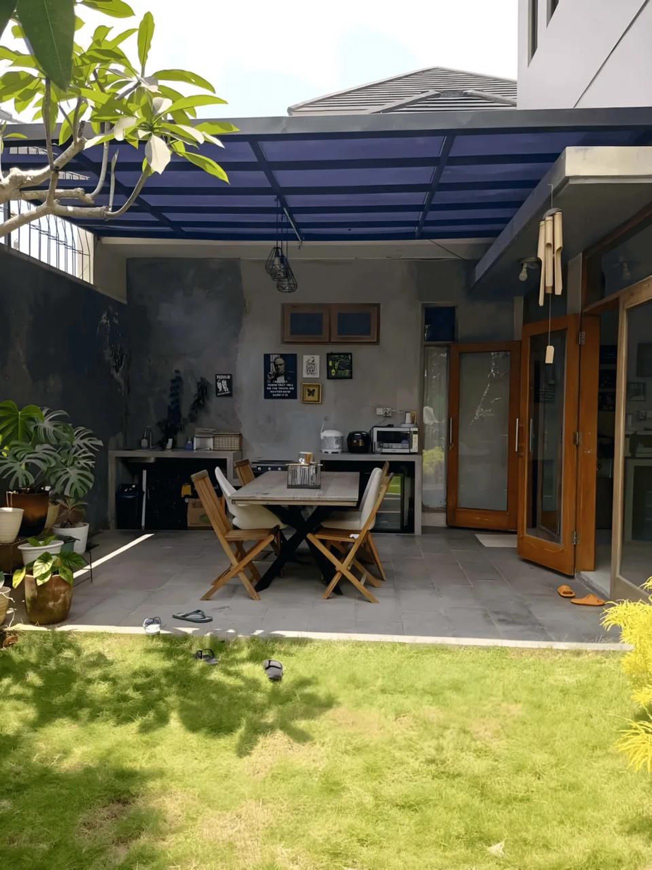 Rumah Mewah Semi Furnish DalamPerum Taman Palagan Asri Ngaglik Sleman