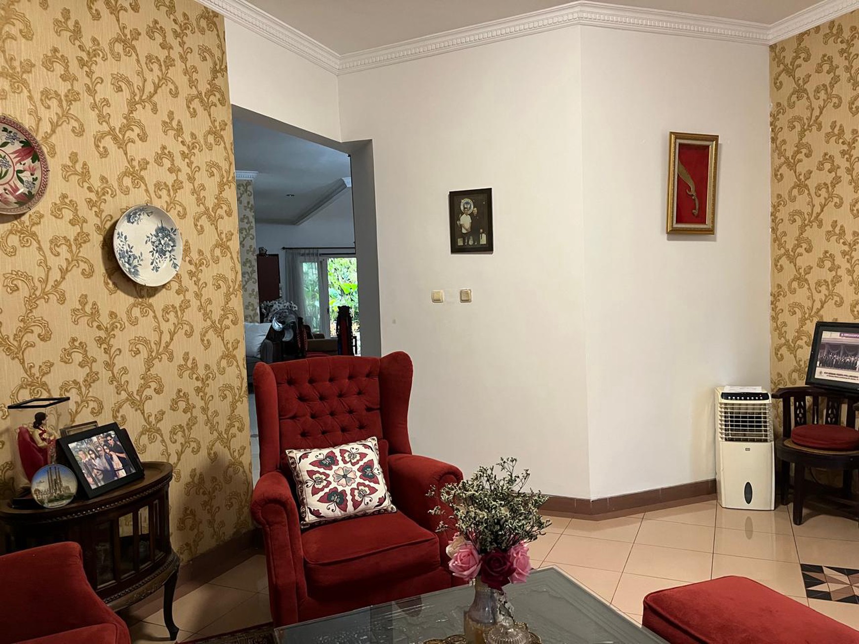 Rumah luas, 2 lantai lokasi strategid di Pasar Minggu- Jaksel