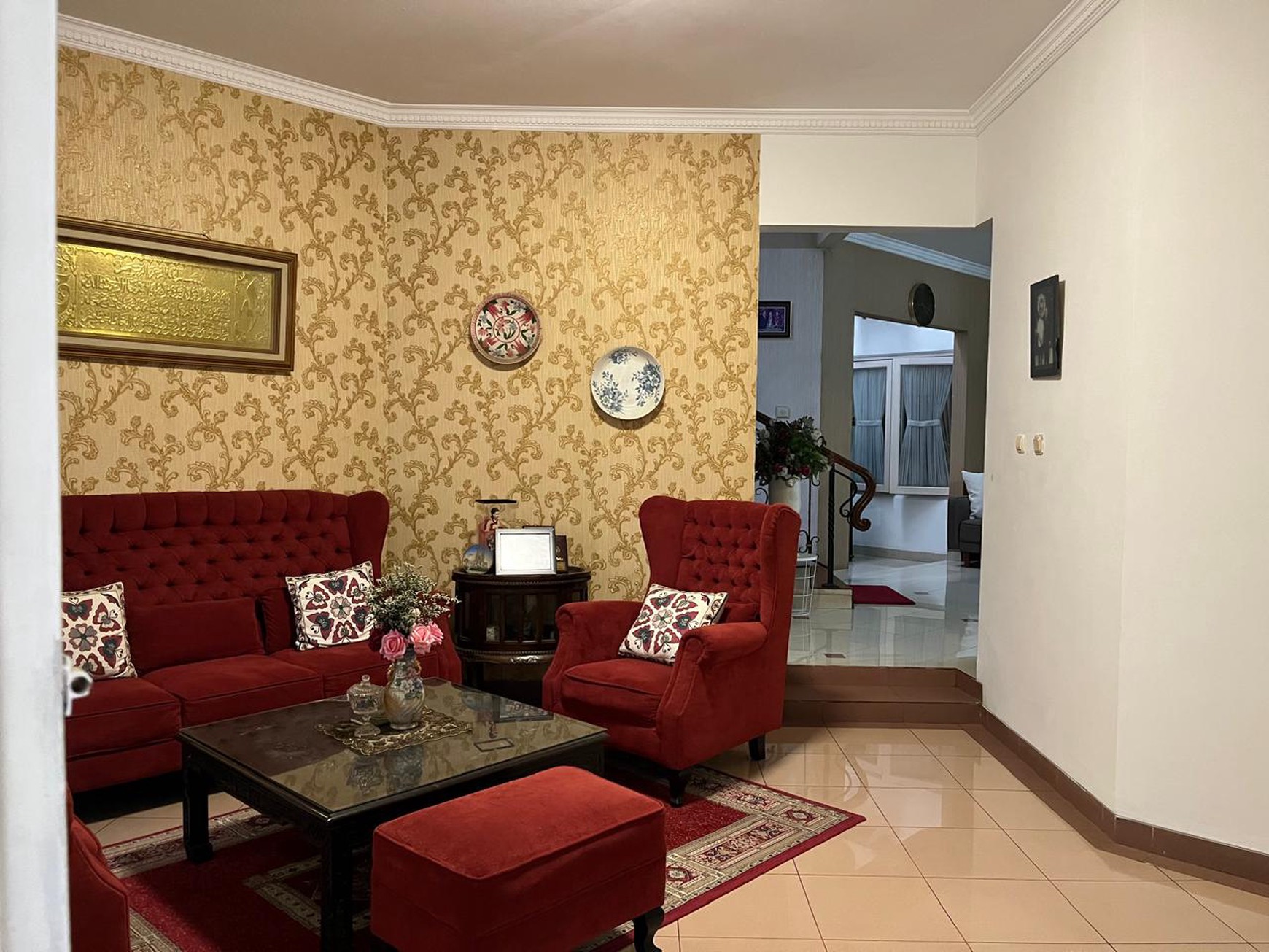 Rumah luas, 2 lantai lokasi strategid di Pasar Minggu- Jaksel