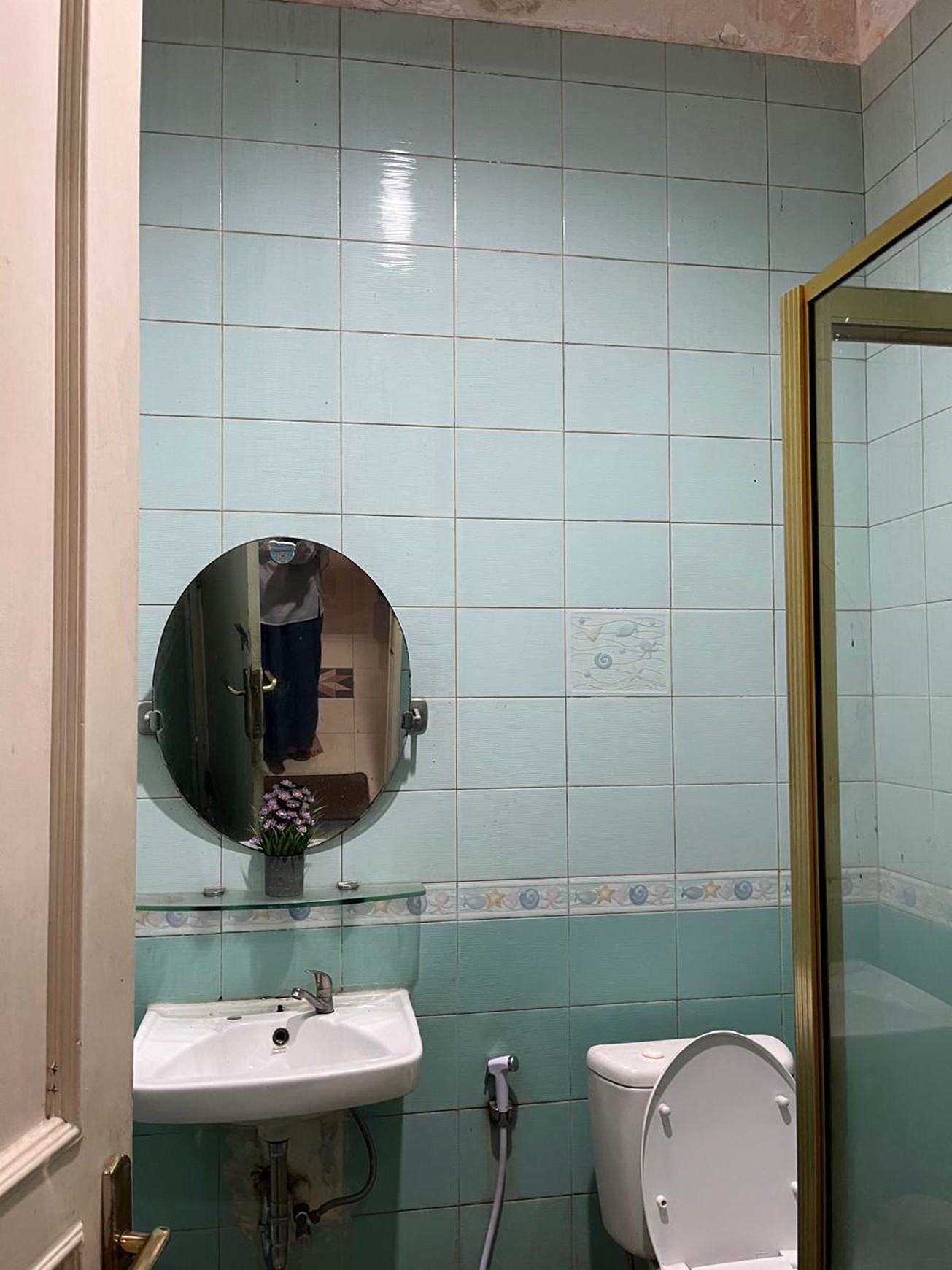 Rumah luas, 2 lantai lokasi strategid di Pasar Minggu- Jaksel