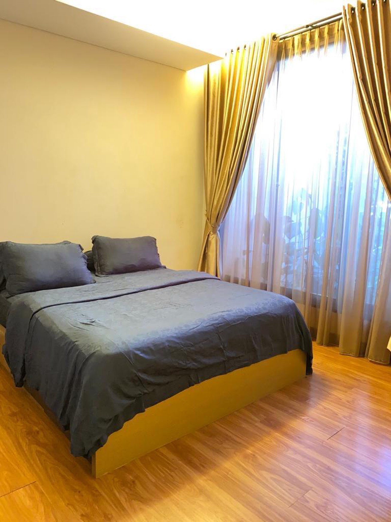 Dijual rumah di De Latinos Costa Rica BSD