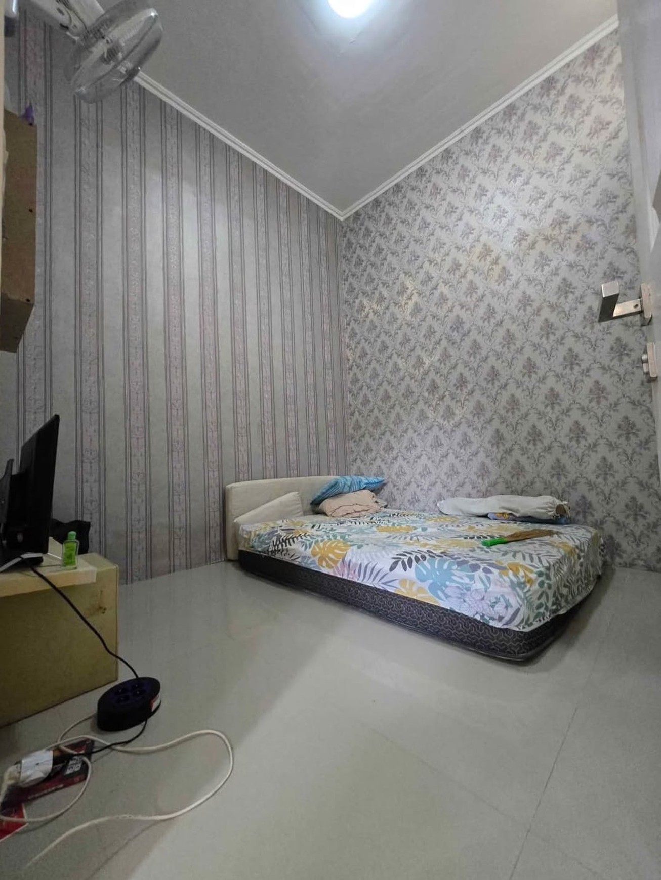 RUMAH ASRI LINGKUNGAN NYAMAN SIAP DIHUNI DI WAGIR MALANG 2 RUMAH SEKALIGUS 840JT!!