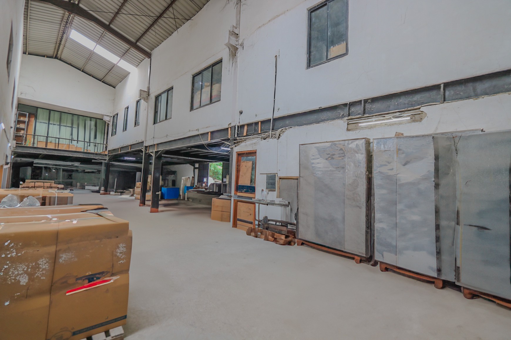 GUDANG KAWASAN INDUSTRI PULO GADUNG ( JIEP ), STRATEGIS, AKSES MUDAH KE KELAPA GADING, CAKUNG