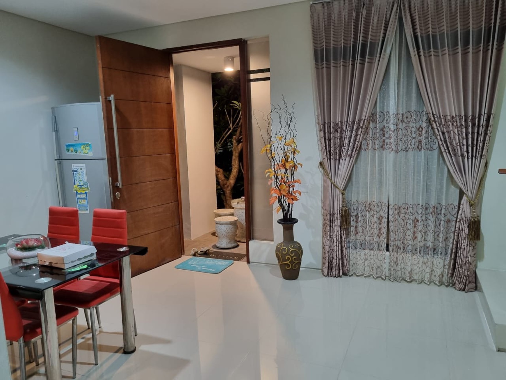 Murah Disewakan Rumah North West Lake Citraland Spesial 2 Kamar Tidur , 2 Lantai Dekat Sekolah Citra Berkat