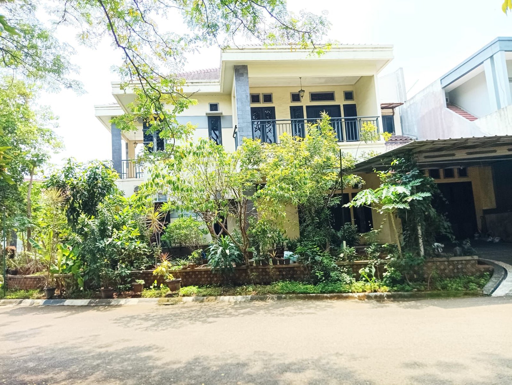Dijual Rumah Siap Huni di Cimanggis