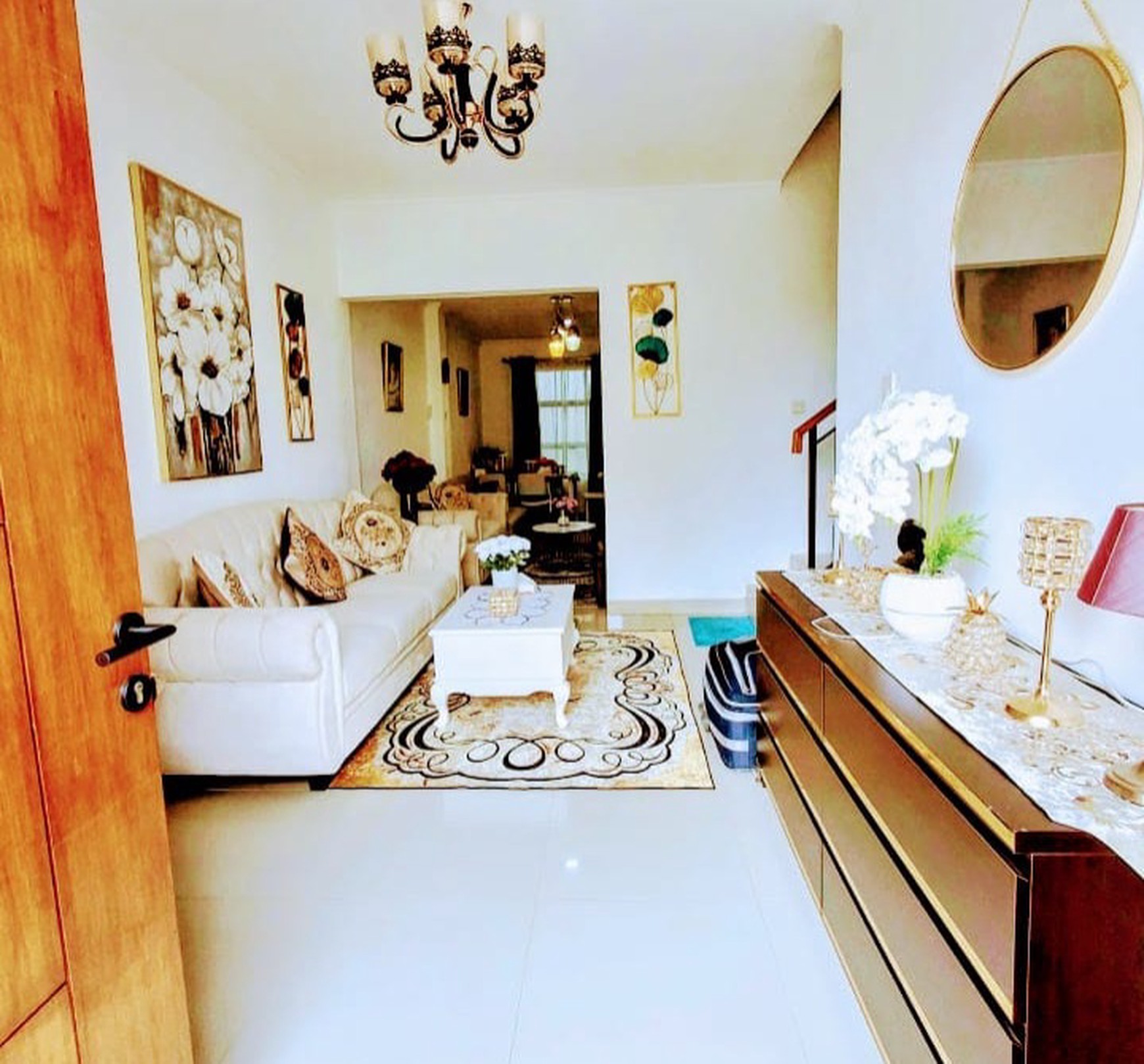 Rumah 3 Lantai Fully Furnished Kompleks Modern Hills Pondok Cabe