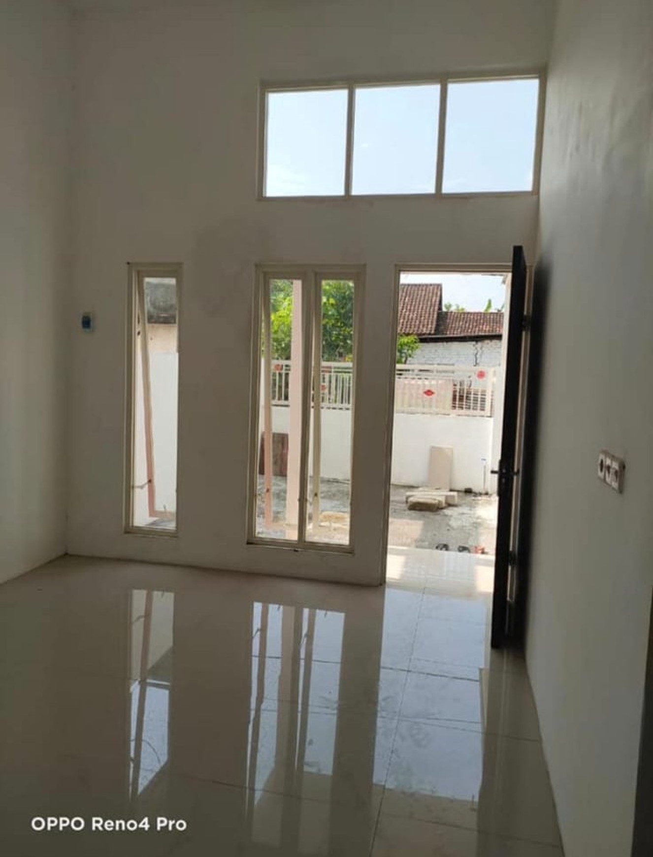 DIJUAL RUMAH MINIMALIS SIAP HUNI DEKAT SUKODONO - 350 JUTA NEGO!