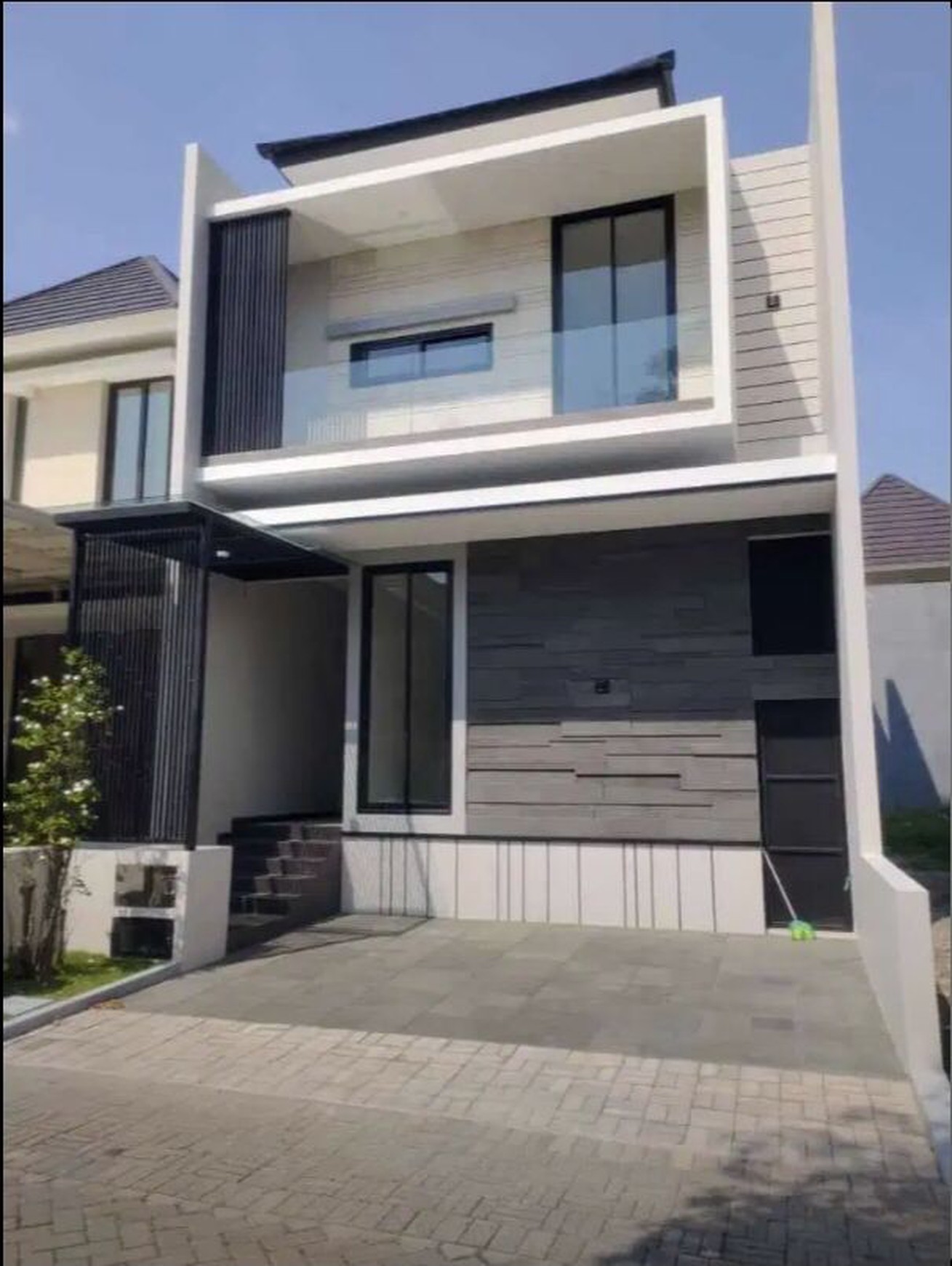 Murah Dijual Rumah Taman Puspa Raya Citraland Surabaya Modern 2 Lantai Dekat Pasar Modern, Taipei School, Uc, Rs Ciputra