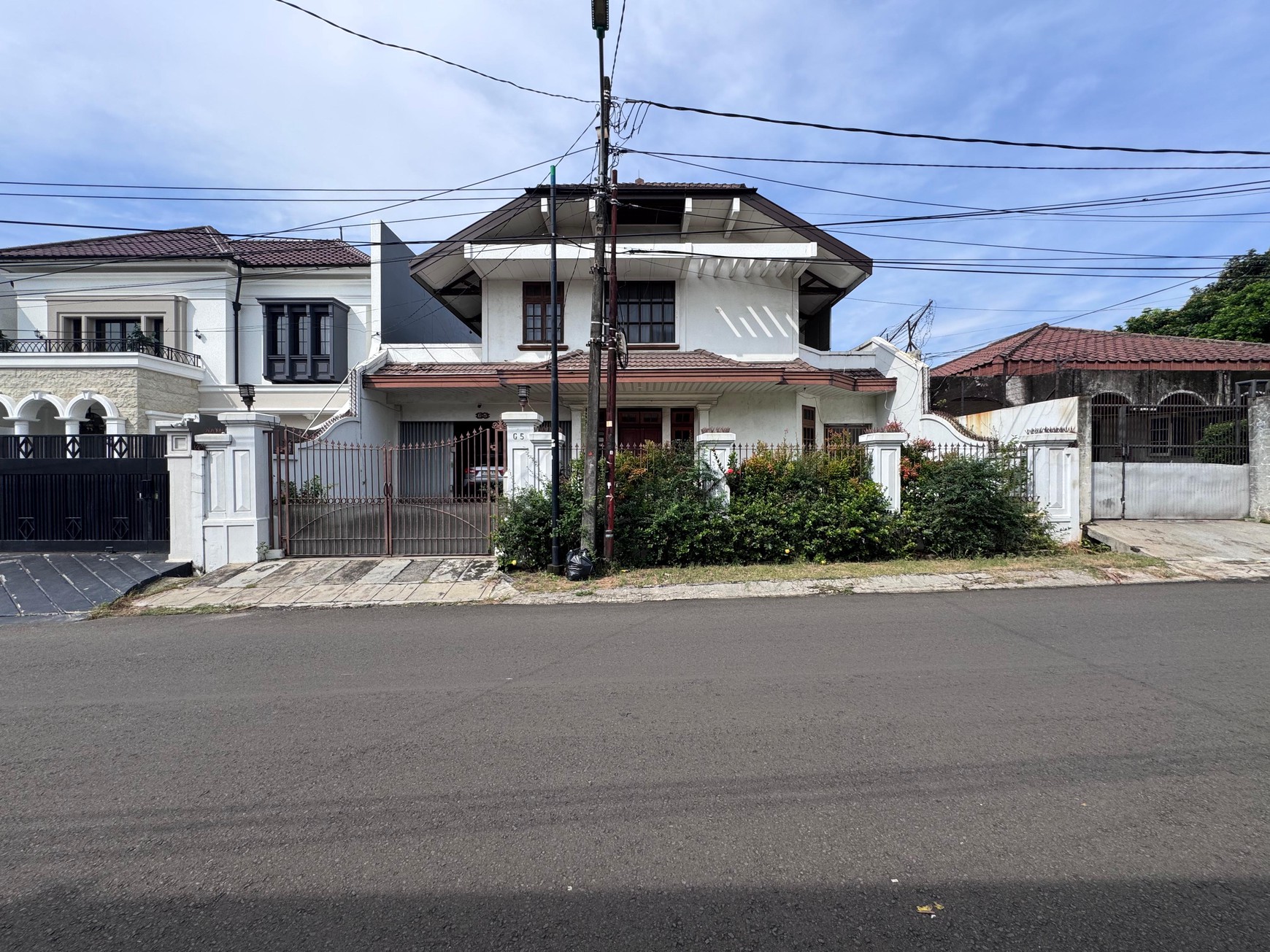 Rumah Area Kebon Jeruk Jakarta Barat Murah Dekat Binus