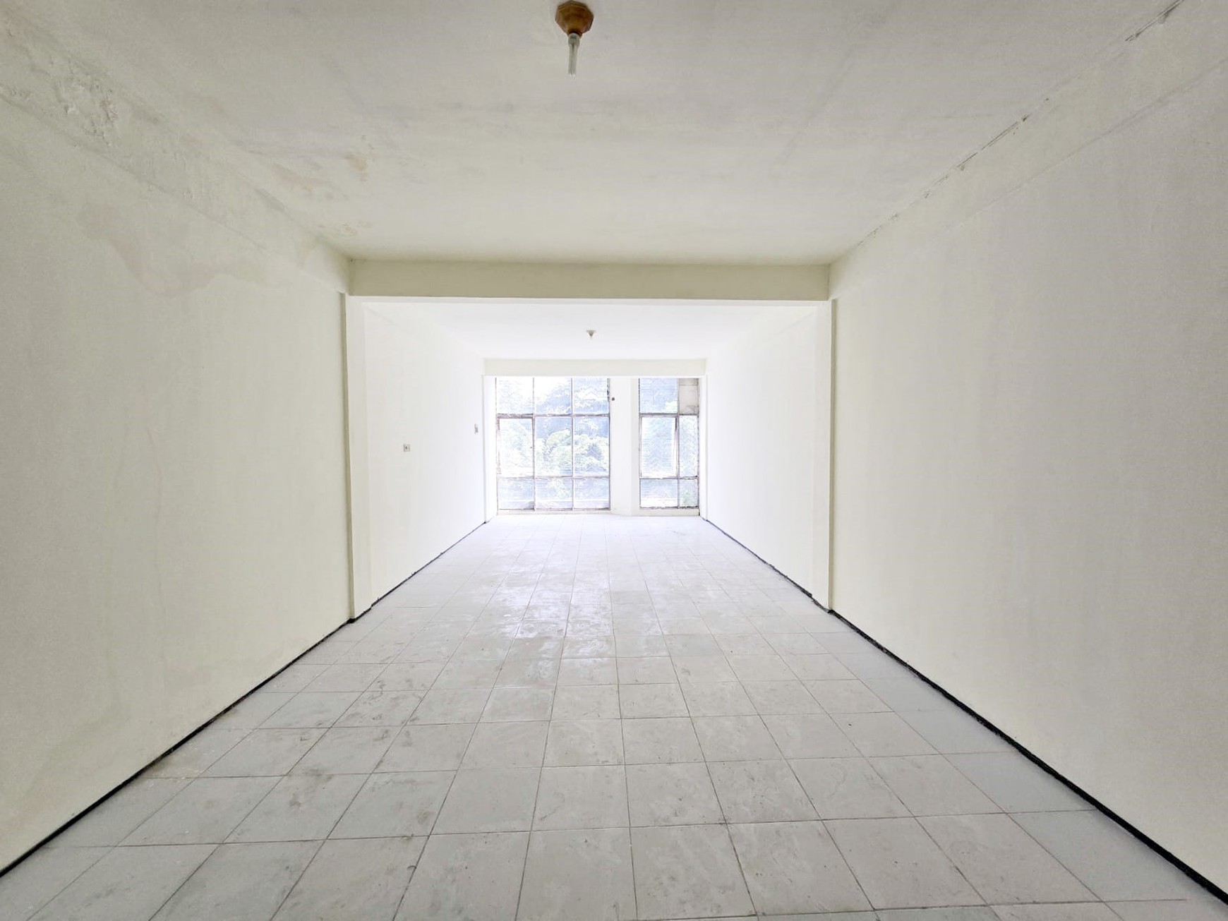 Ruko di Raya Jemursari Surabaya Selatan, 3 Lantai, Lokasi Strategis Aktif & Ramai, Nol Jalan Raya