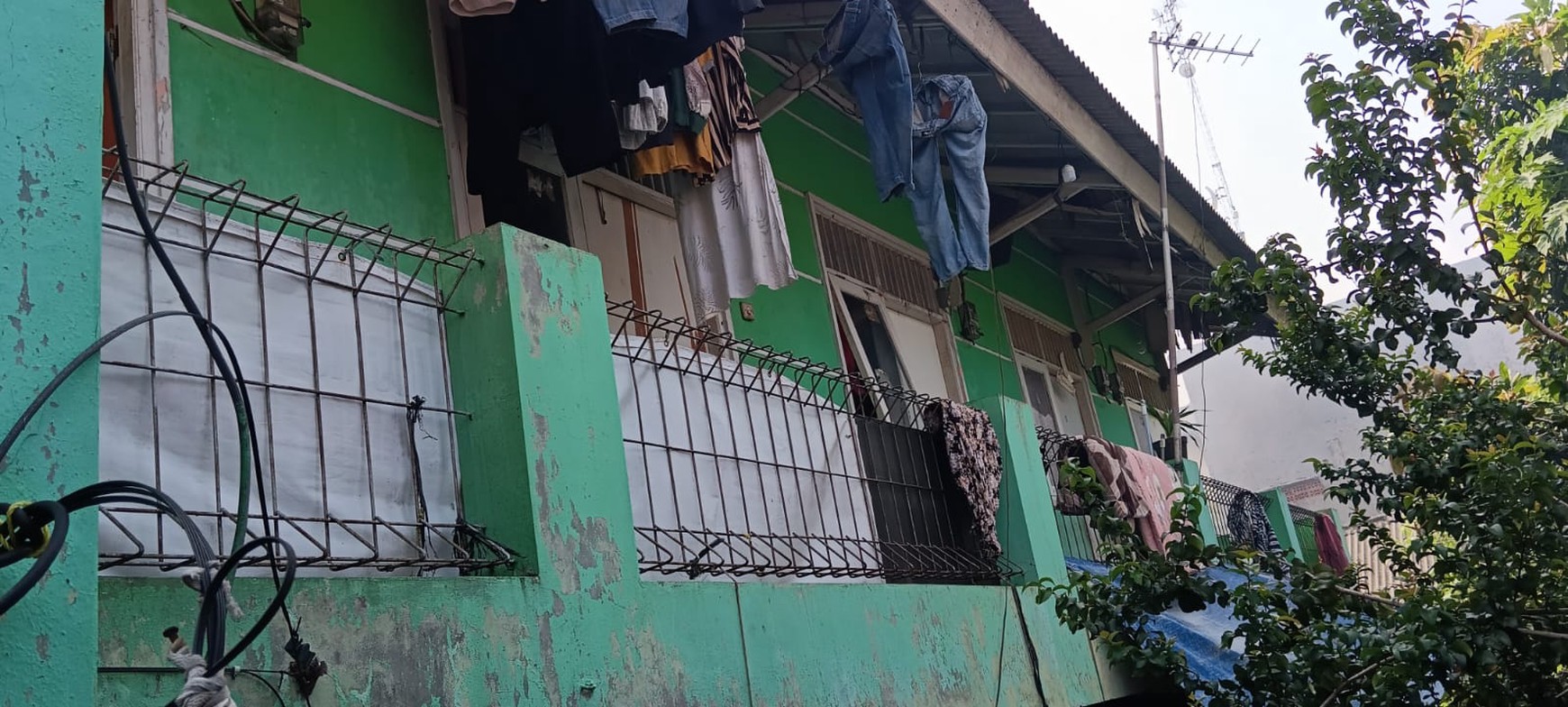 Rumah Kontrakan 10 Pintu Jalan Dewi Sartika Bekasi Timur
