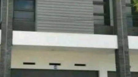 Ruko 2 lantai Lokasi Strategis