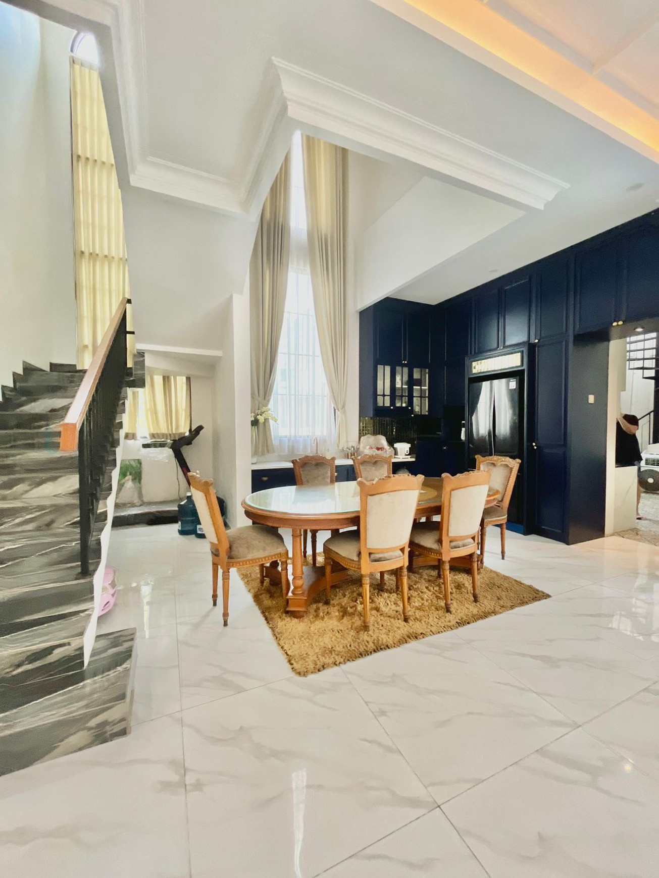 Super Murah Dijual Rumah + Kolam Renang Citraland Utama American Modern