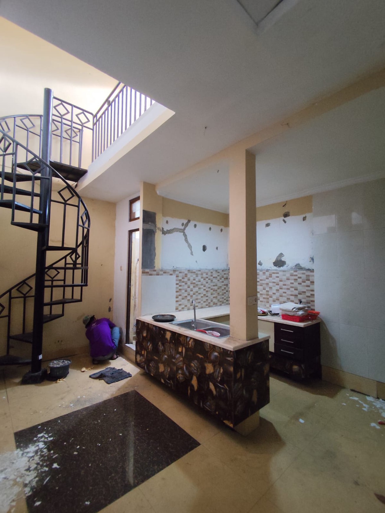 Rumah Tinggal 199 Meter Persegi Lokasi Dekat RS Hermina Maguwoharjo Depok Sleman