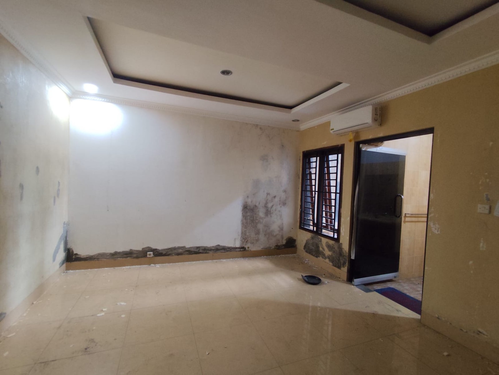 Rumah Tinggal 199 Meter Persegi Lokasi Dekat RS Hermina Maguwoharjo Depok Sleman
