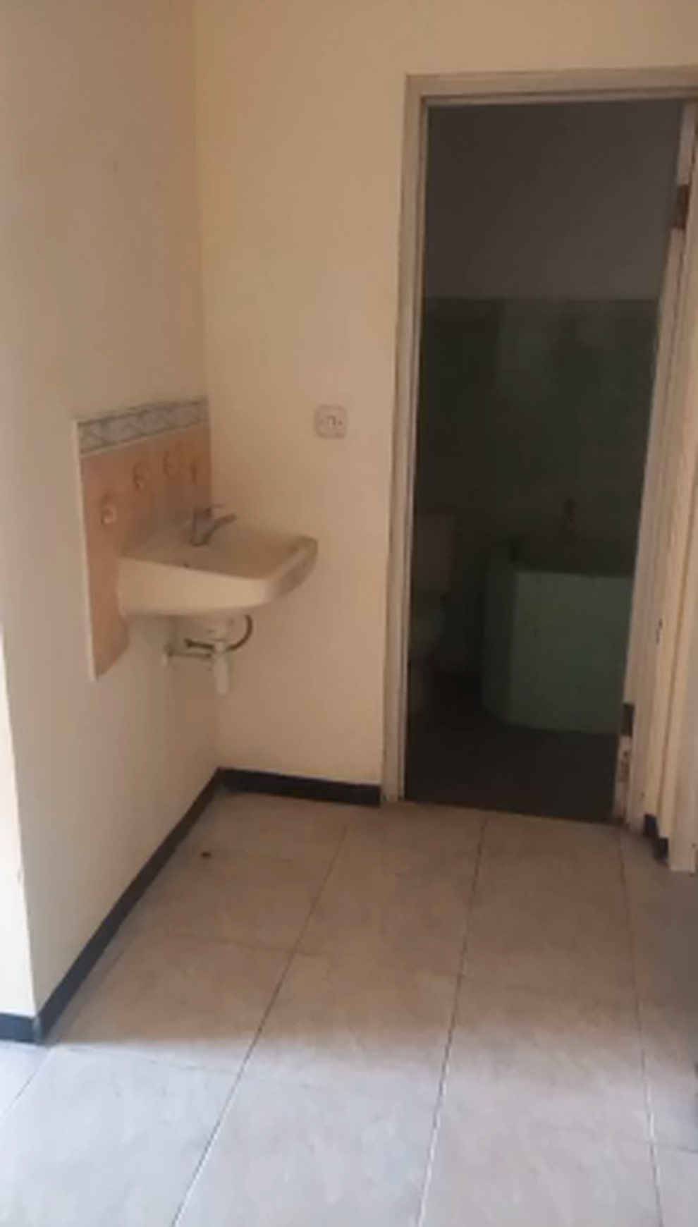 Sewa Rumah Nyaman di Rungkut MERR Surabaya Timur Sekarang!